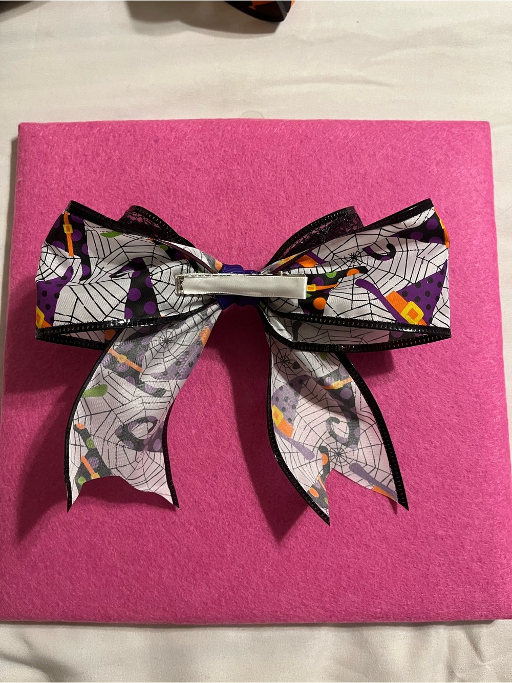 Handmade Halloween Spider Bow Hair Clip - Purple & Black - Picture 2 of 2